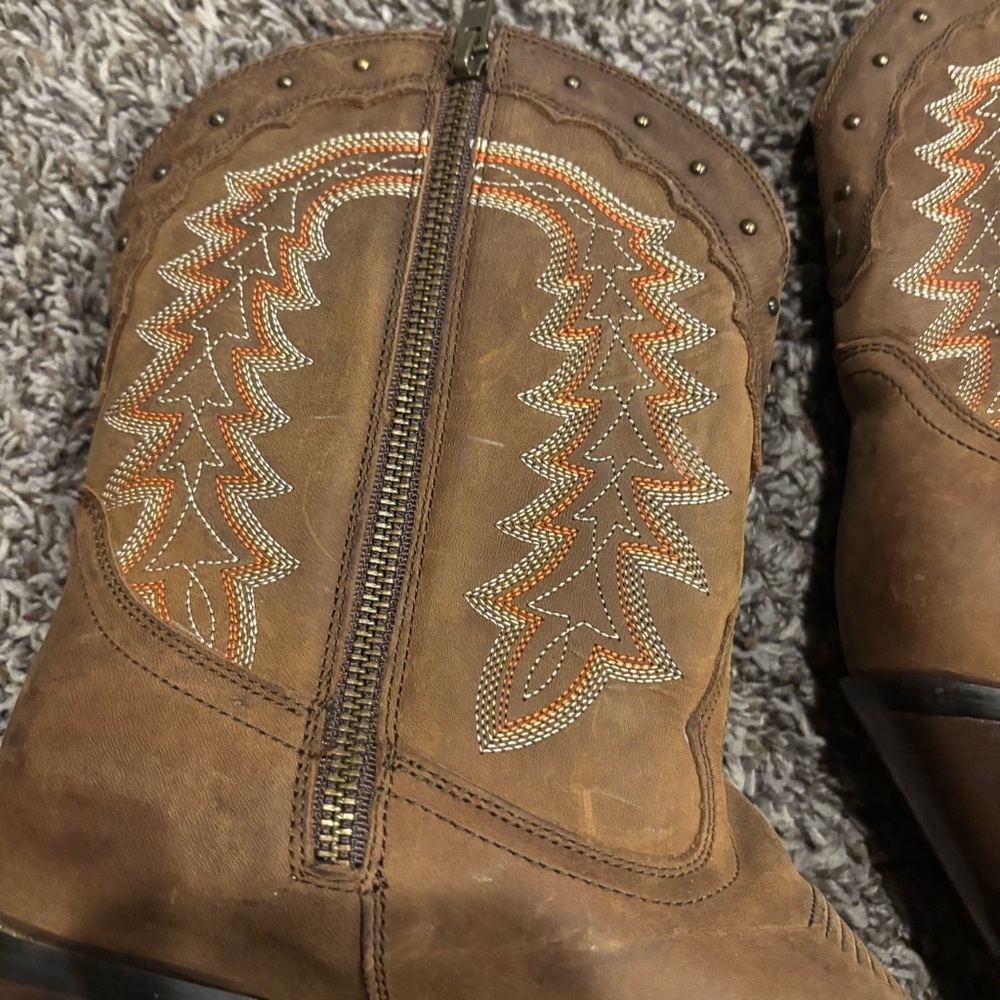 Durango Brown Heeled Western Boots - Picture 3 of 8